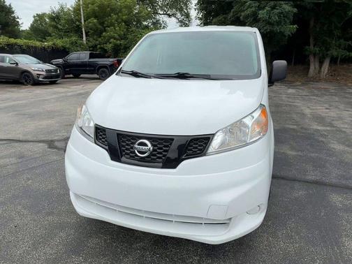 2021 Nissan NV200 S