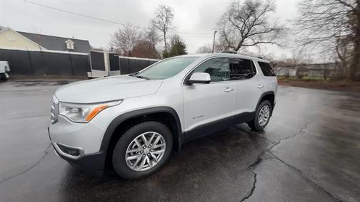 2017 GMC Acadia SLE-2