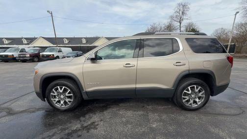 2022 GMC Acadia SLE