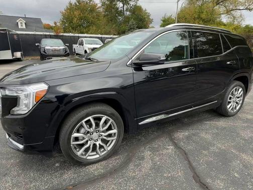 2023 GMC Terrain Denali