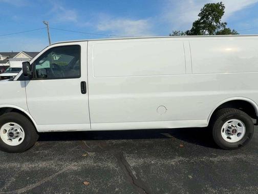 2017 GMC Savana 2500 Work Van
