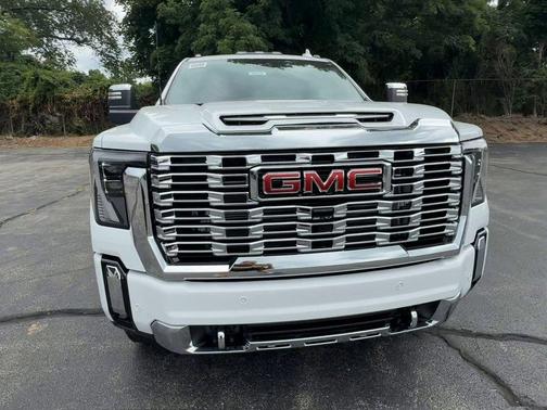 2026 GMC Sierra 2500 Denali