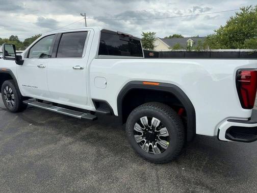 2026 GMC Sierra 2500 Denali