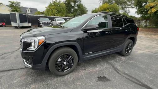 2022 GMC Terrain SLE