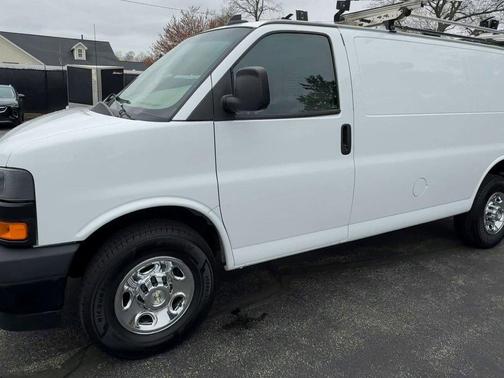 2023 Chevrolet Express 2500 Work Van