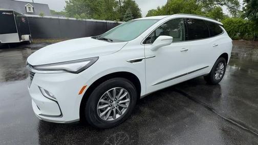 2022 Buick Enclave Essence