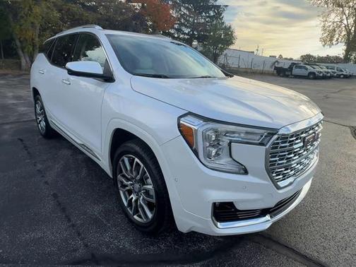 2024 GMC Terrain Denali