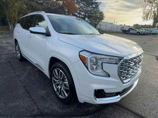 2024 GMC Terrain Denali