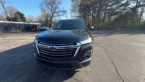 Black 2023 Chevrolet Traverse LT Cloth