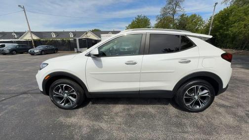 2022 Buick Encore GX Select