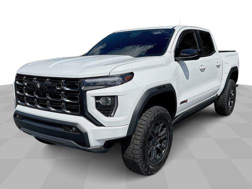 2024 GMC Canyon AT4