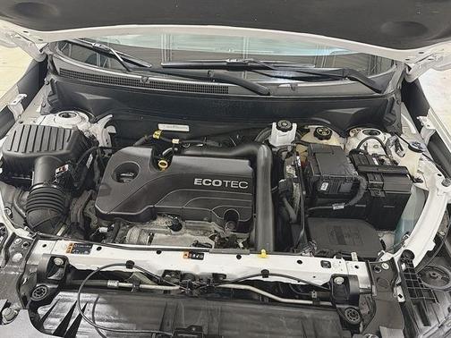 White 2019 GMC Terrain SLE