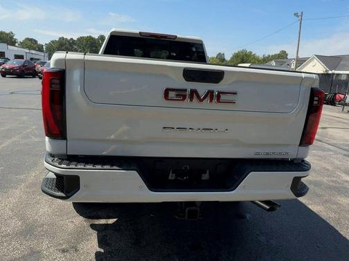 2025 GMC Sierra 2500 Denali