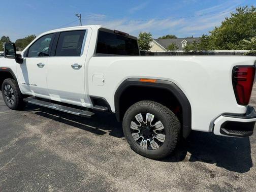 2025 GMC Sierra 2500 Denali