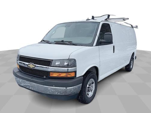 White 2022 Chevrolet Express 3500 Work Van