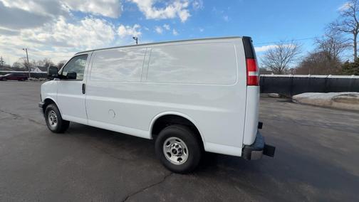 2024 GMC Savana 2500 Work Van