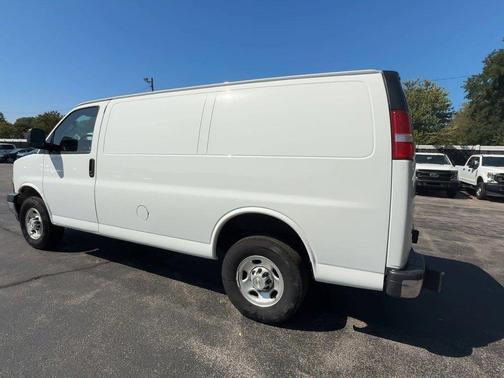 2023 Chevrolet Express 2500 Work Van