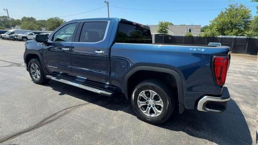 2023 GMC Sierra 1500 SLT