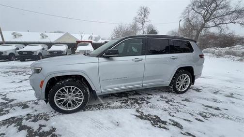 2023 Jeep Grand Cherokee L Summit