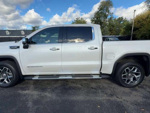 2022 GMC Sierra 1500 SLT