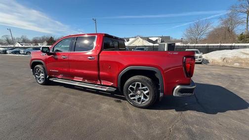 2025 GMC Sierra 1500 SLT