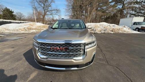 2022 GMC Acadia Denali