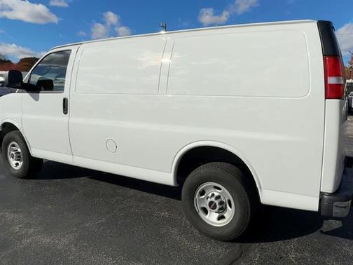 2024 GMC Savana 2500 Work Van