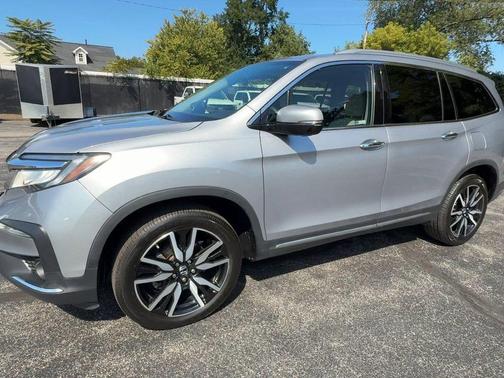 2019 Honda Pilot Touring 7-Passenger