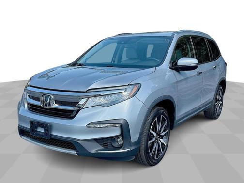 2019 Honda Pilot Touring 7-Passenger