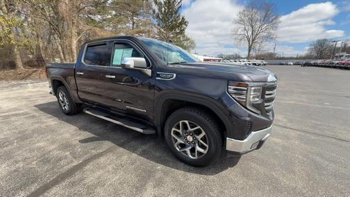 2022 GMC Sierra 1500 SLT