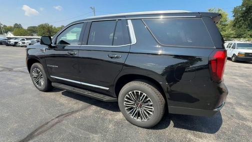 2025 GMC Yukon Elevation