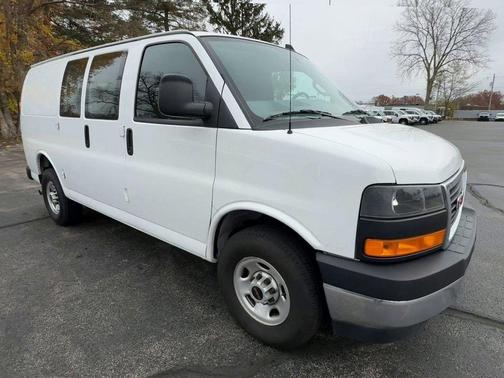 2024 GMC Savana 2500 Work Van