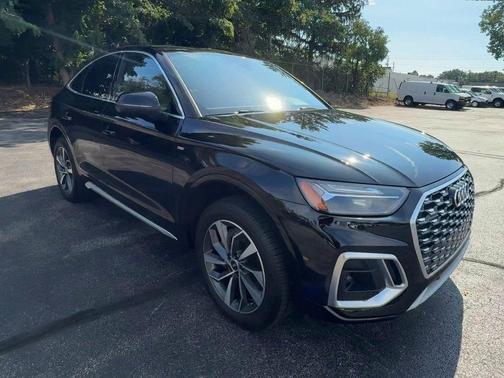 2022 Audi Q5 45 S line Premium Plus