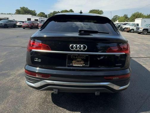 2022 Audi Q5 45 S line Premium Plus