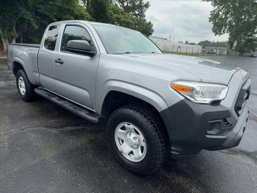 2020 Toyota Tacoma SR