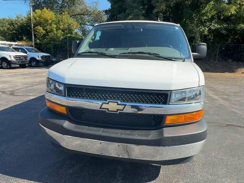 2023 Chevrolet Express 2500 Work Van