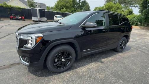 2022 GMC Terrain SLE