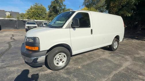 2023 GMC Savana 2500 Work Van