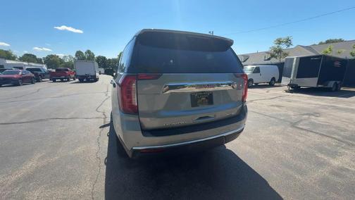 Gray 2023 GMC Yukon SLT