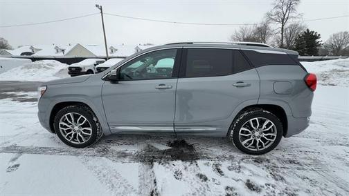2023 GMC Terrain Denali