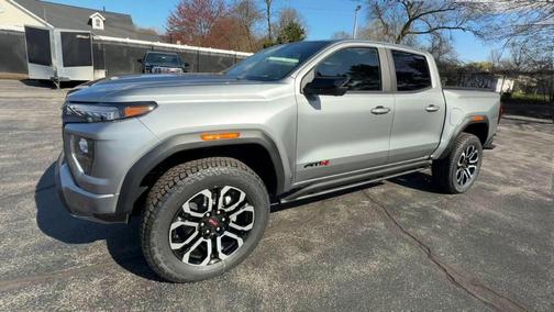 2025 GMC Canyon AT4