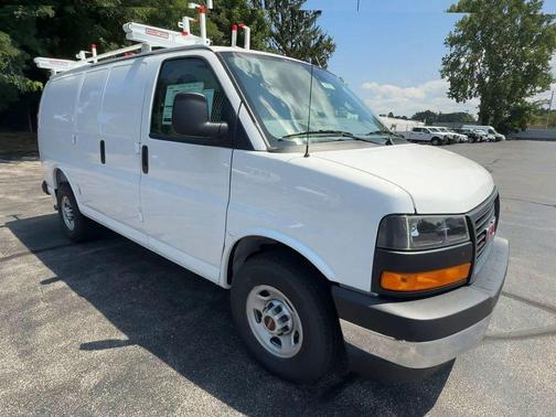 2025 GMC Savana 2500 Work Van