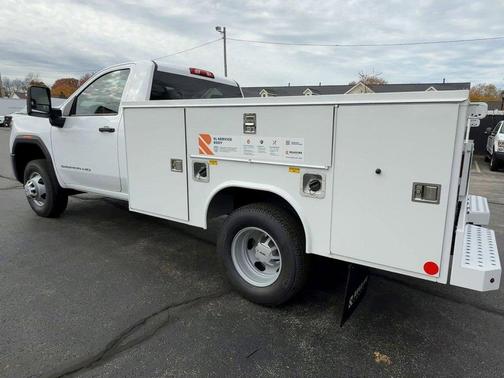 2026 GMC Sierra 3500 Pro