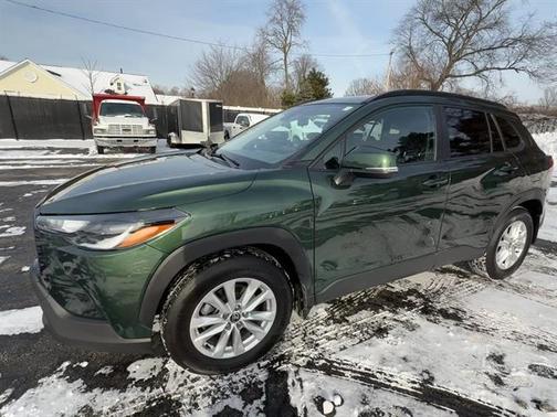 2022 Toyota Corolla Cross LE