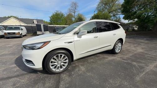 White 2018 Buick Enclave Essence