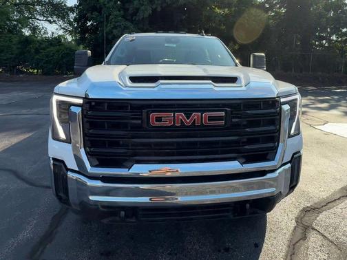 2025 GMC Sierra 3500 Pro