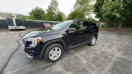 Black 2024 GMC Terrain SLE
