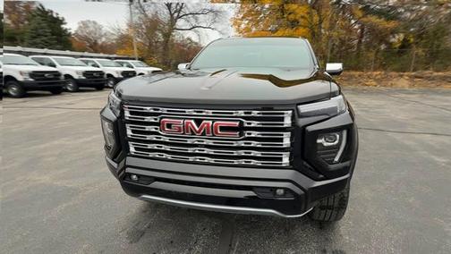 2024 GMC Canyon Denali
