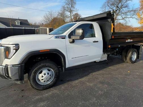 2026 GMC Sierra 3500 Pro