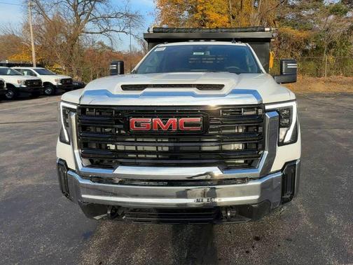 2026 GMC Sierra 3500 Pro